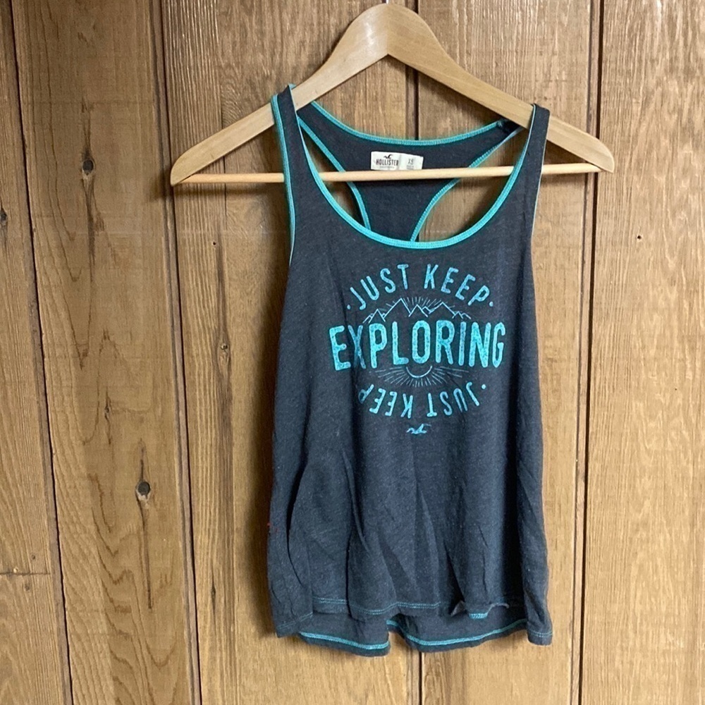 HOLLISTER Just Keep Exploring racer back tank‎ top Size XS Good used condition